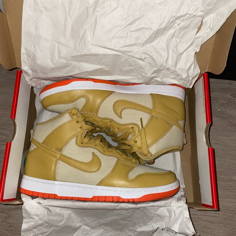 Nike Dunks High Size 9 Men